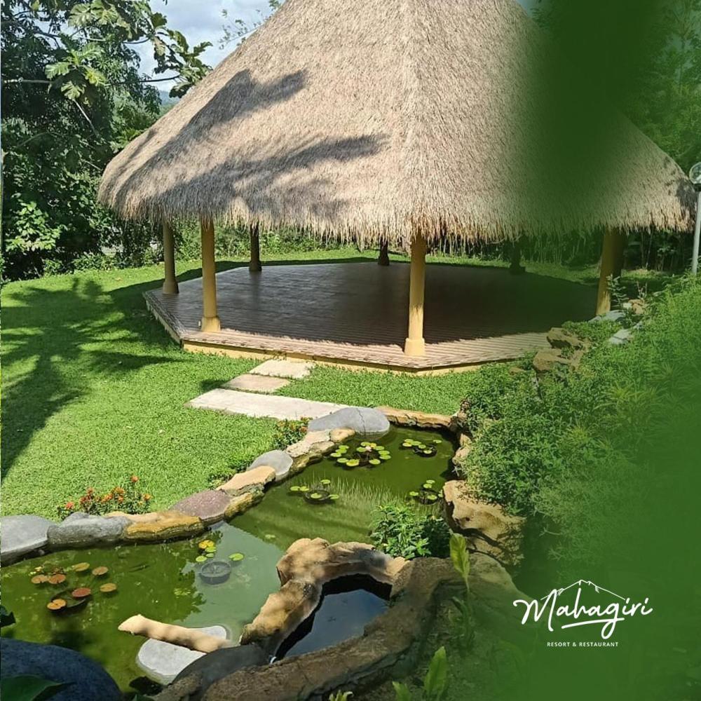 Mahagiri Resort & Restaurant Menanga Exterior foto