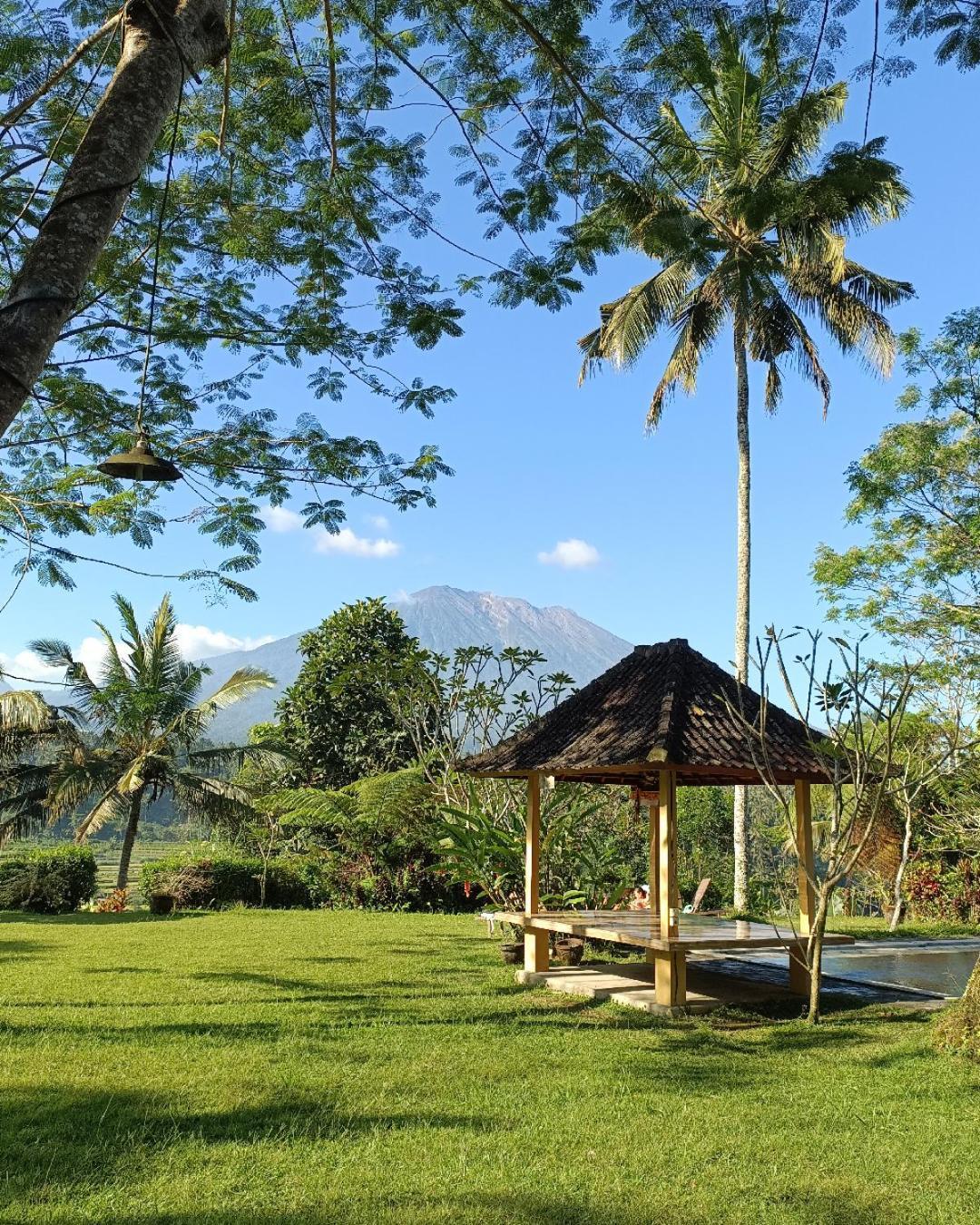 Mahagiri Resort & Restaurant Menanga Exterior foto